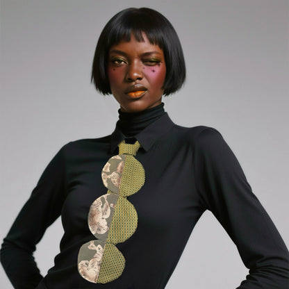 The Pattern Analyst - Champagne Witch Collection